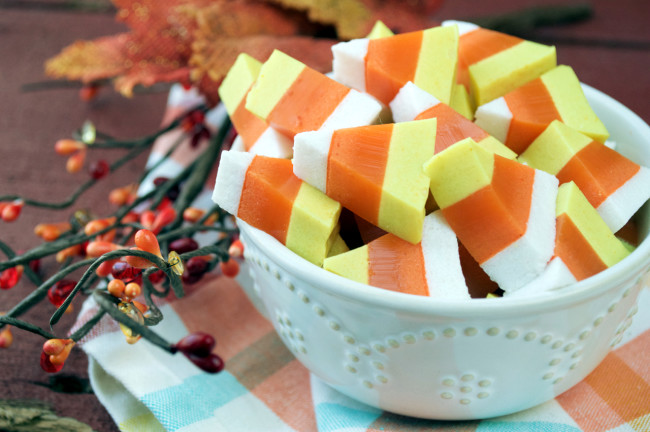 Top 5 Halloween Paleo Candy Round-Up
