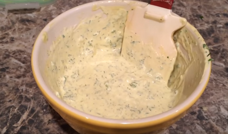 Top 5 Paleo Sauces: Ranch Dressing