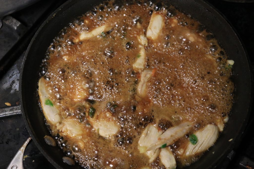 Our paleo chicken teriyaki rice bowl is the real deal. Made from fresh, real food ingredients, you can stay paleo and still enjoy the flavors of asian food.